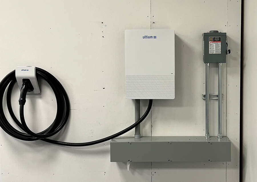 Bi-directional charging setup.